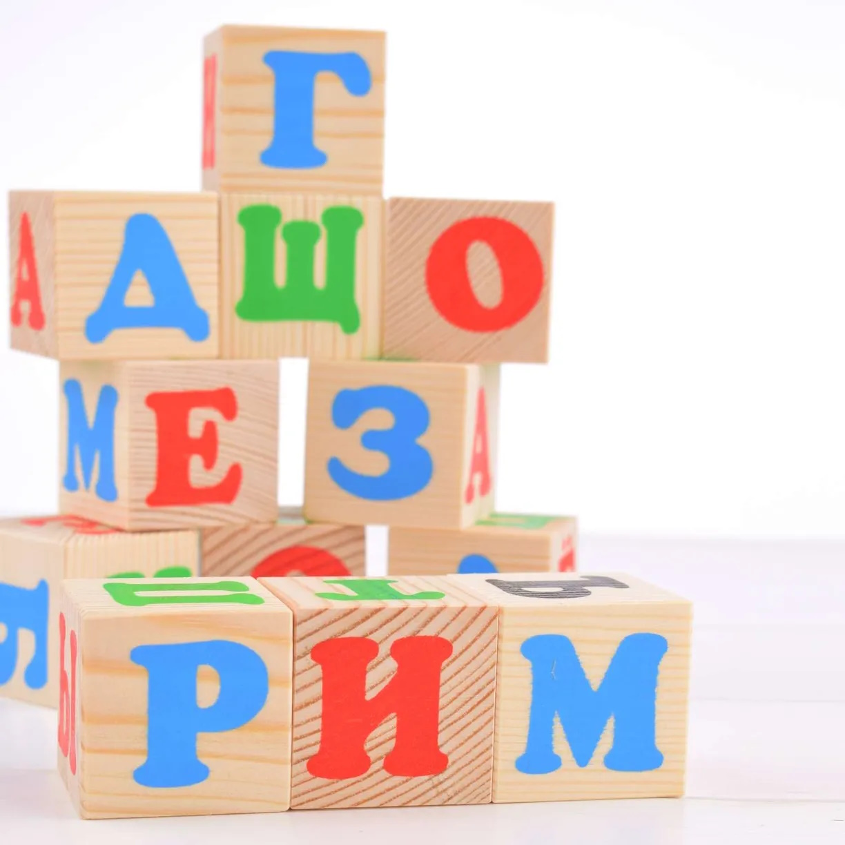 картинка Кубики Алфавит русский 12 штук, Томик, 1111-1 от магазина ДетсадЯр